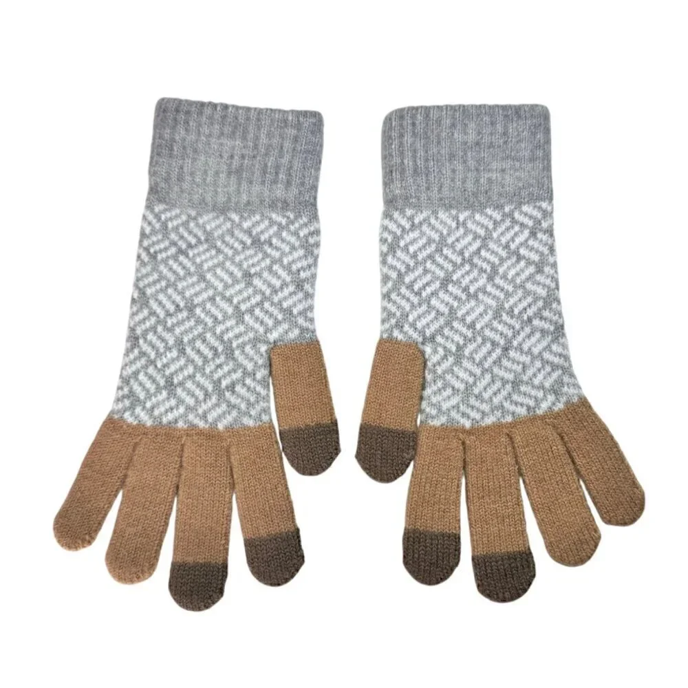 NEW Knit Winter Gloves Wool Blend Gray Tan Screentouch Friendly Sz. M